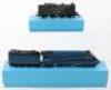 Hornby Dublo 3-rail EDL1 Sir Nigel Gresley locomotive and tender - 2