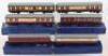 Six Hornby Dublo Passenger coaches - 2