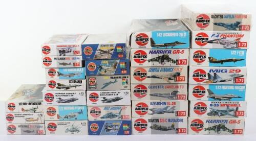 Thirty Airfix 1:72 scale model Aircraft kits