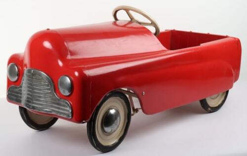 Triang T30 Pedal Car