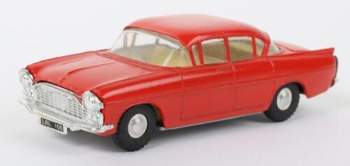 Tri-ang Spot On Model 165/1 Vauxhall PA Cresta Saloon