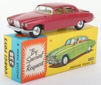 Corgi Toys 238 Jaguar Mark X